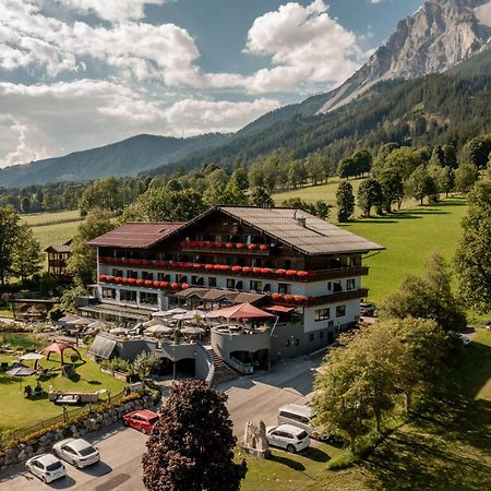 Hotel Berghof Ramsau am Dachstein Exterior photo